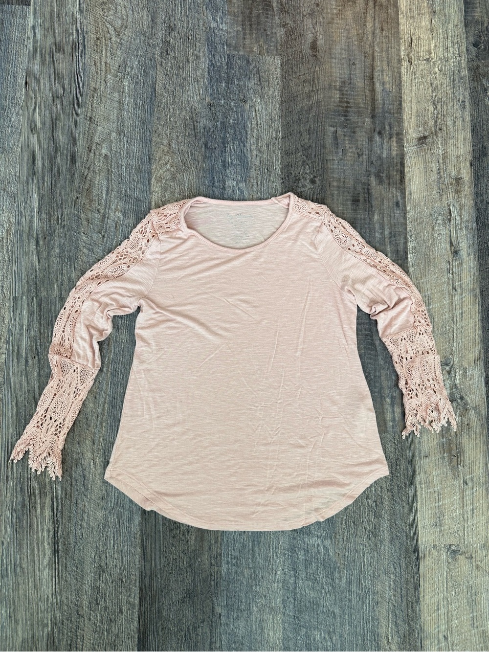 By Chicos Blush Pink Crochet Bell Sleeve Boho Top Medium